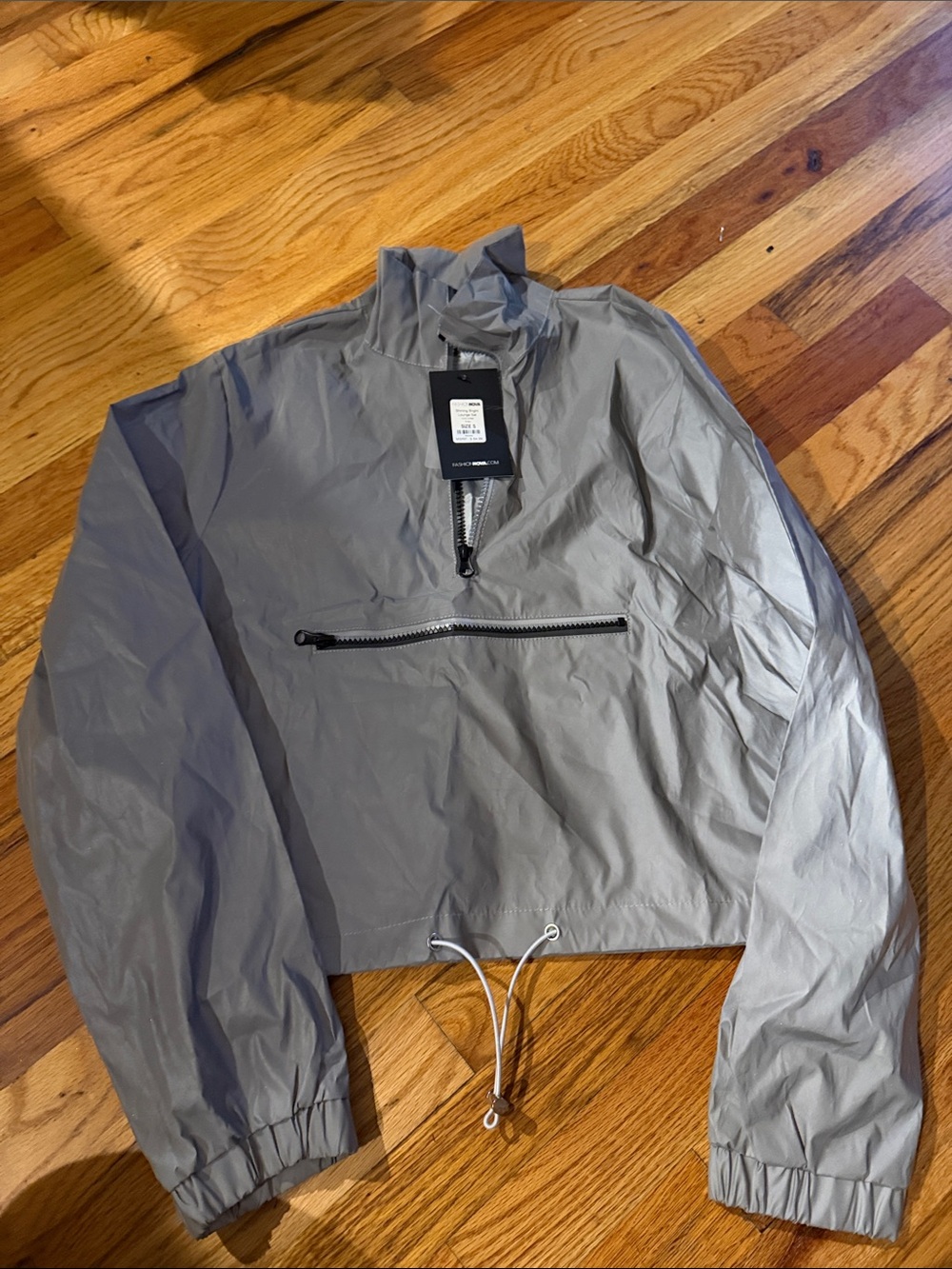 NWT reflective running jacket Light Gray Men's Windbreaker Anorak Jacket
